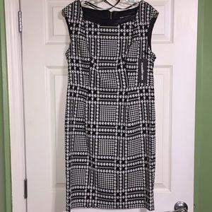 Classic Karl Lagerfeld Sleeveless Dress